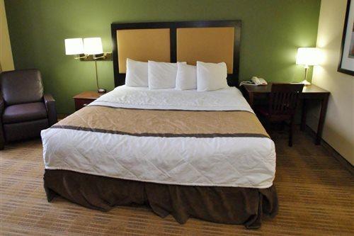 Extended America - - Grant Road Tucson