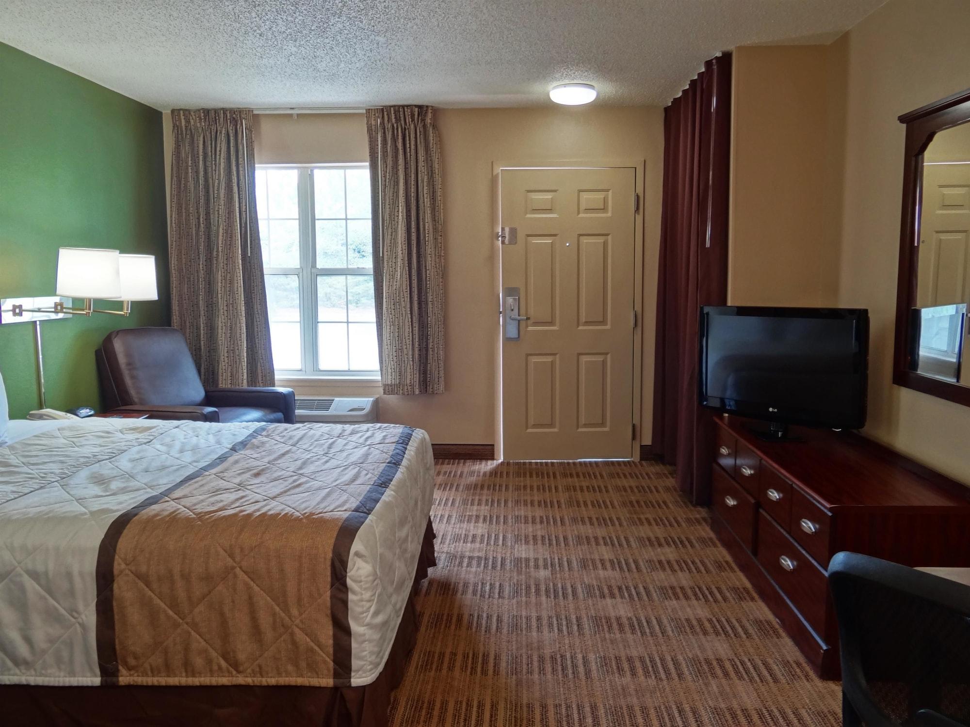 Extended America - - Grant Road Tucson