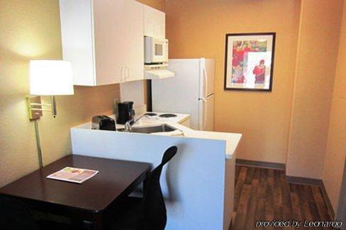 Extended America - - Grant Road Tucson